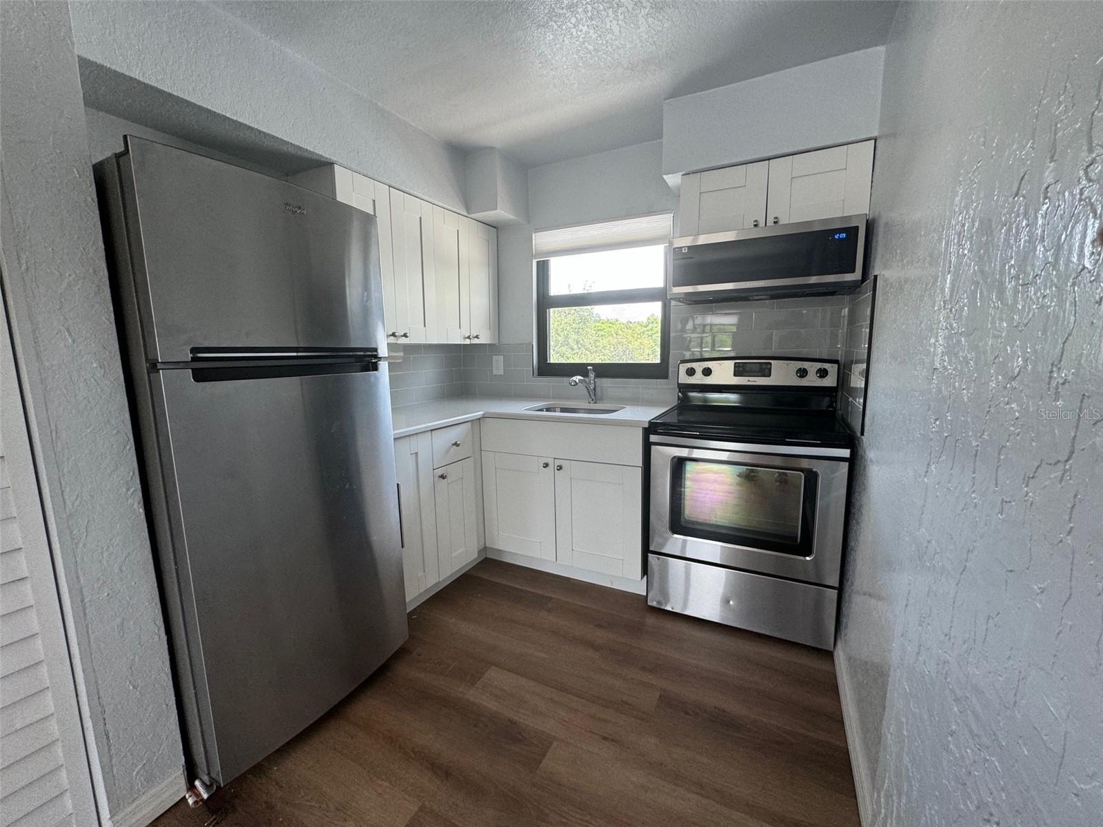 KENILWORTH - Residential Lease