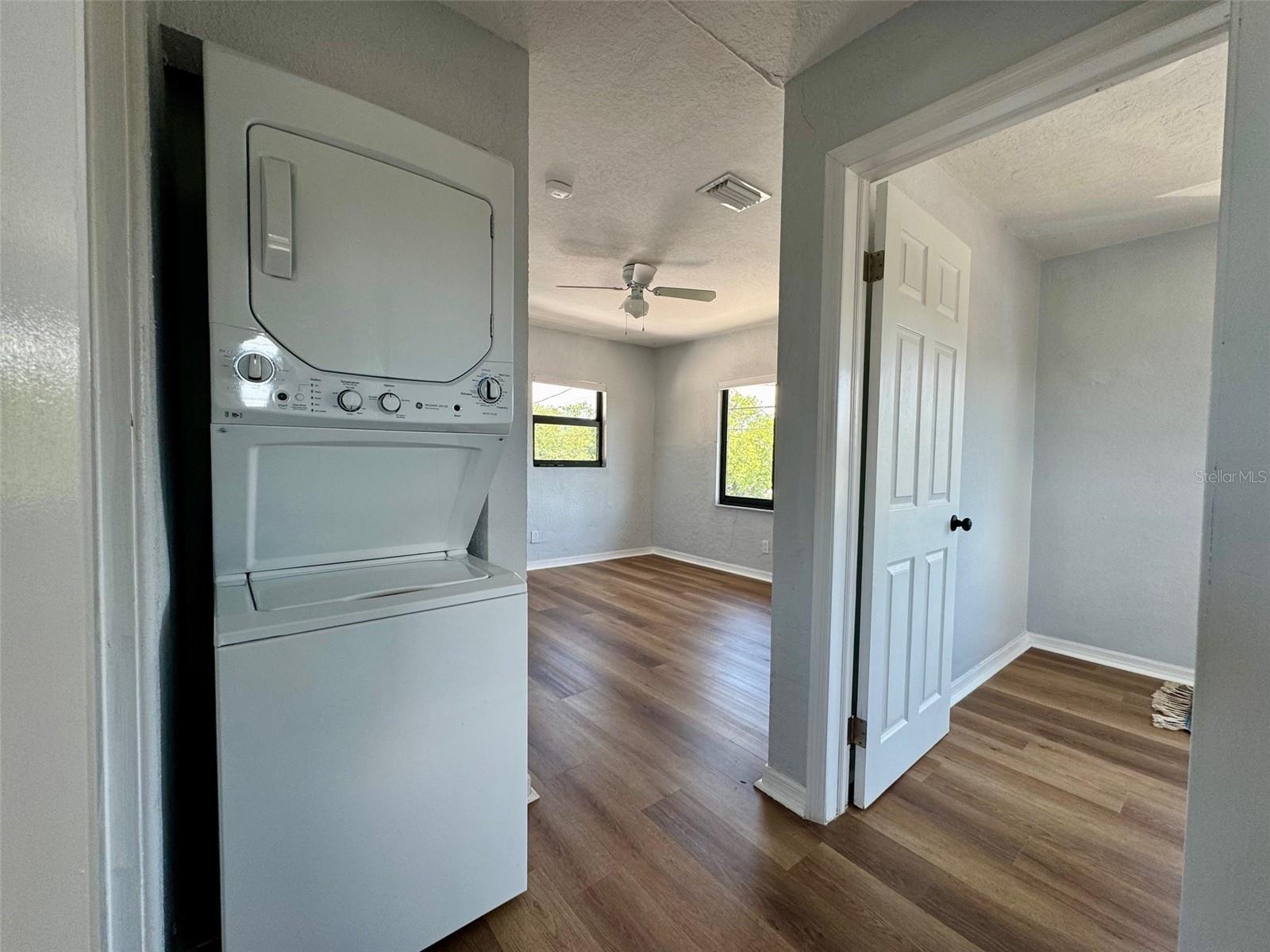 KENILWORTH - Residential Lease