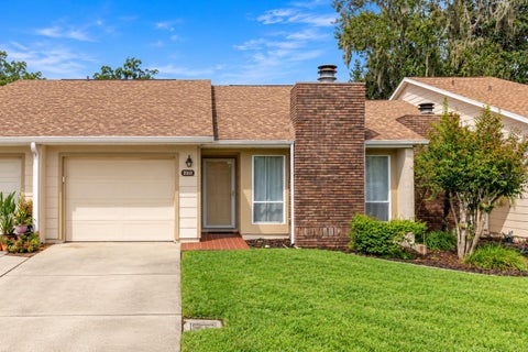 Photo of 2311 SE 19th Circle, Ocala, FL 34471 (MLS # OM733817)