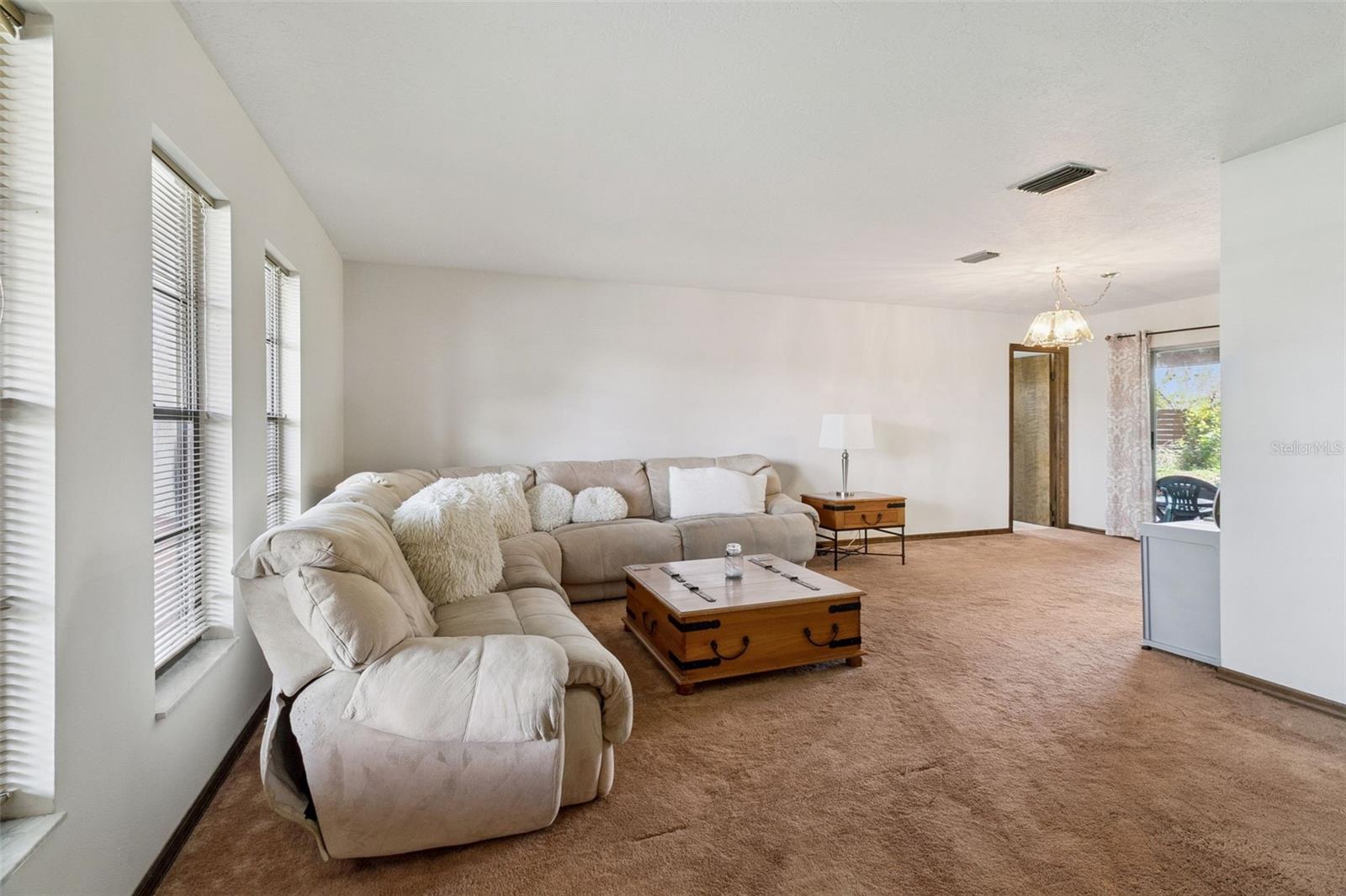 409 SAINT JOHNS DRIVE
