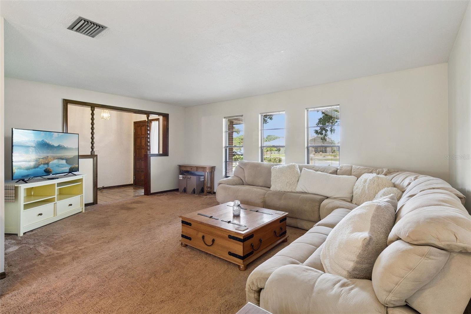409 SAINT JOHNS DRIVE