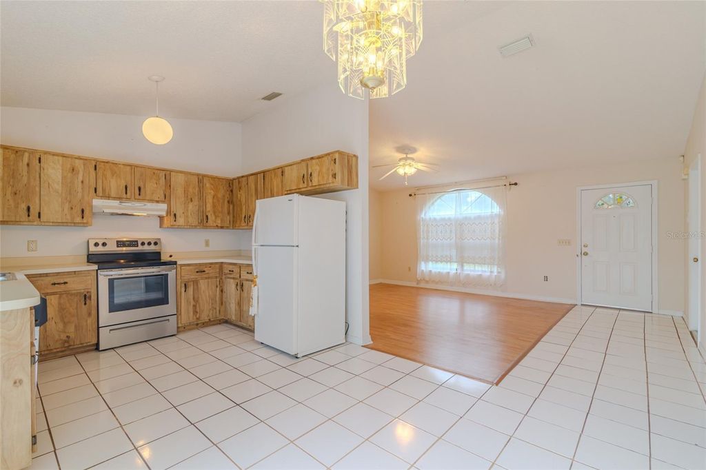 Photo of 10 Pine Circle, Ocala, FL 34472 (MLS # O6350885)