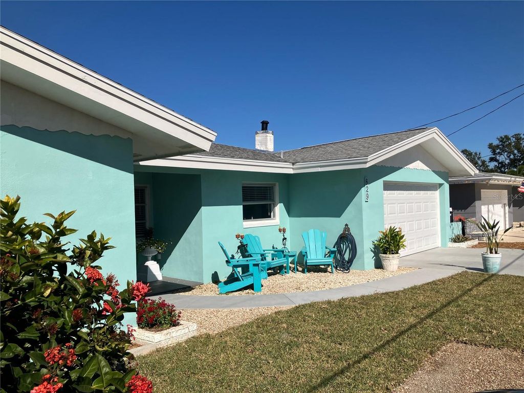Photo of 629 59th Avenue, St Pete Beach, FL 33706 (MLS # TB8354387)