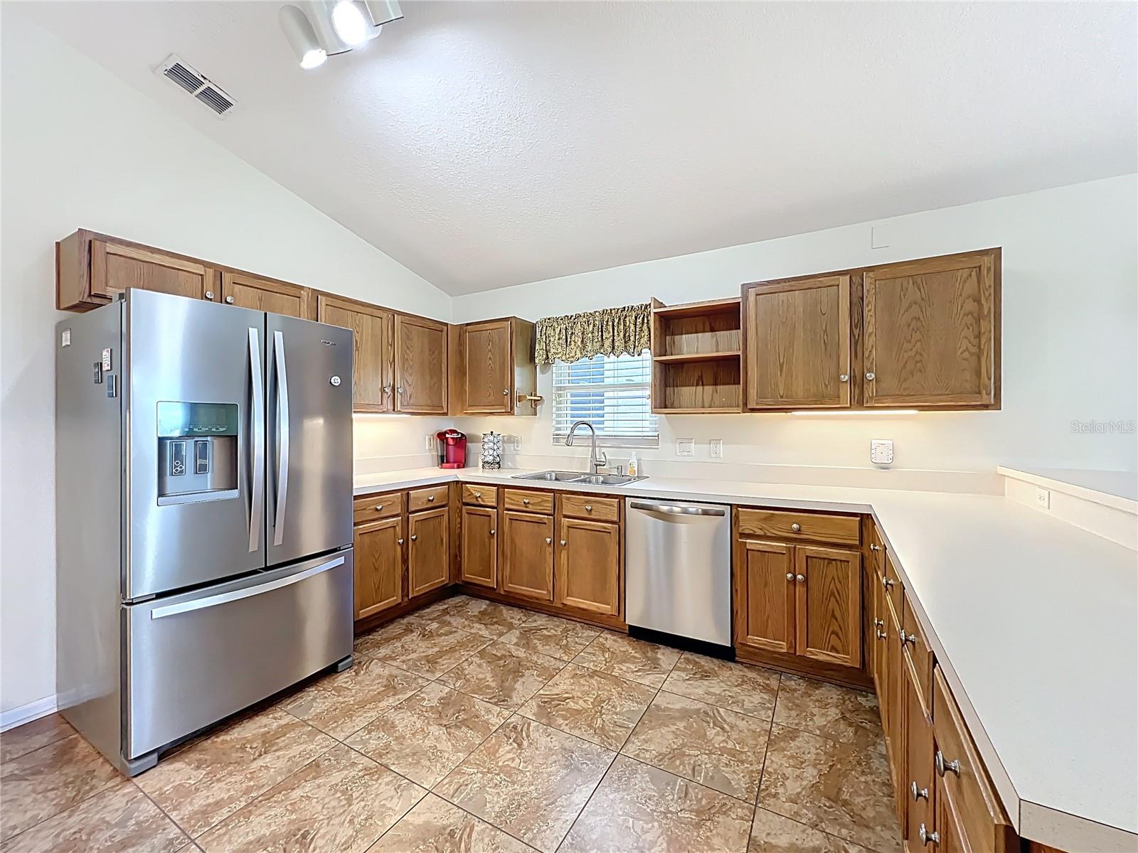 PLANTATION AT LEESBURG SAWGRASS VILLAGE - Residential