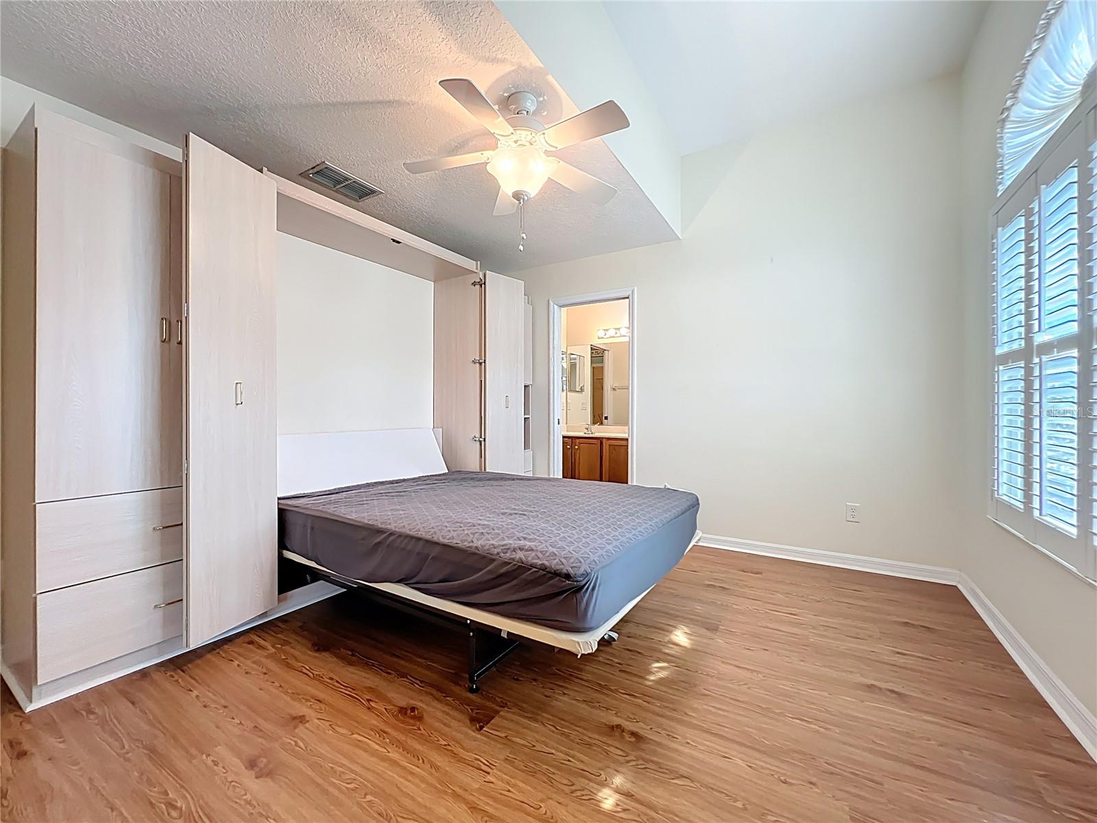 PLANTATION AT LEESBURG SAWGRASS VILLAGE - Residential