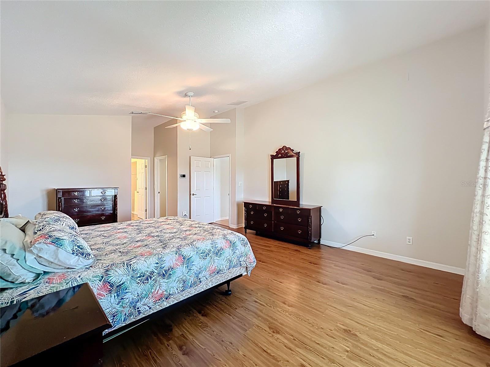 PLANTATION AT LEESBURG SAWGRASS VILLAGE - Residential