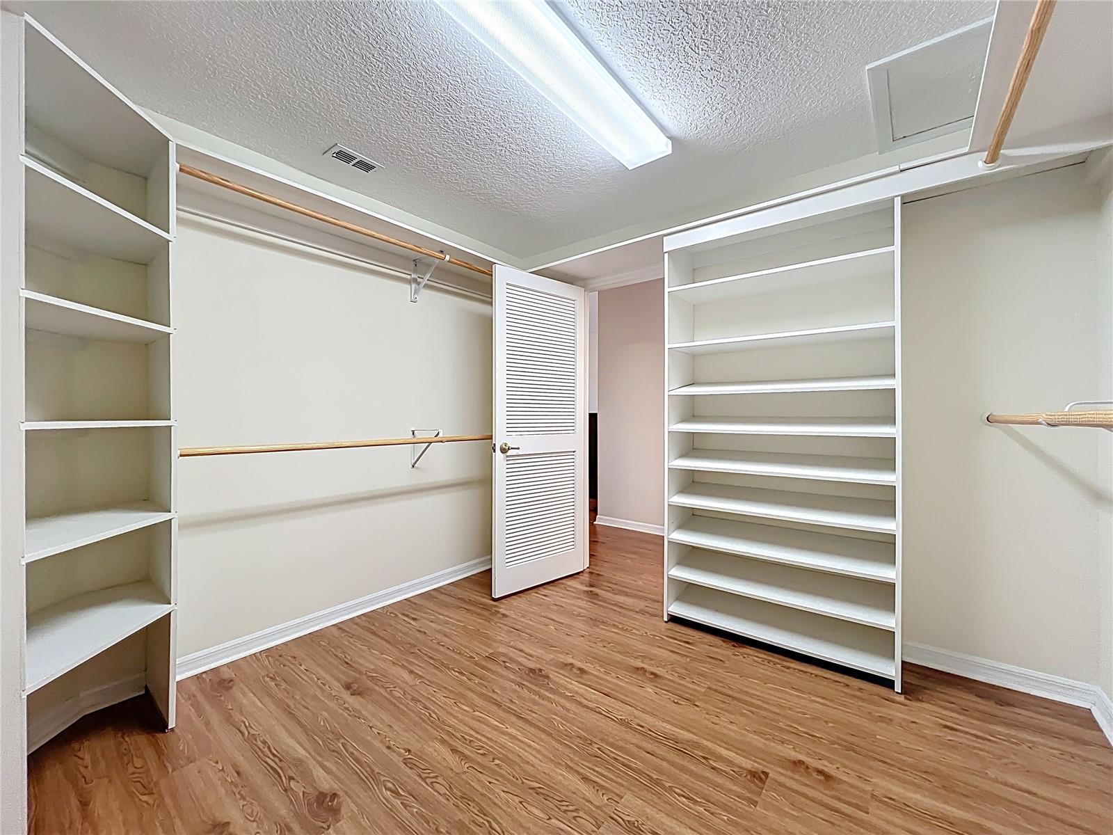 PLANTATION AT LEESBURG SAWGRASS VILLAGE - Residential