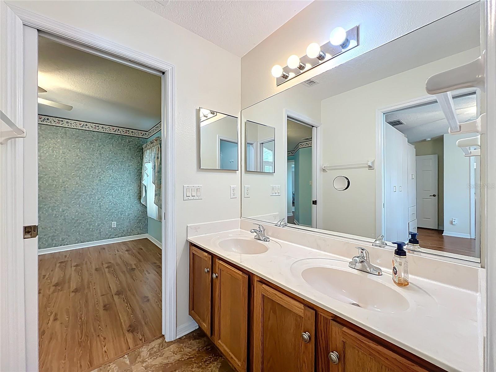 PLANTATION AT LEESBURG SAWGRASS VILLAGE - Residential