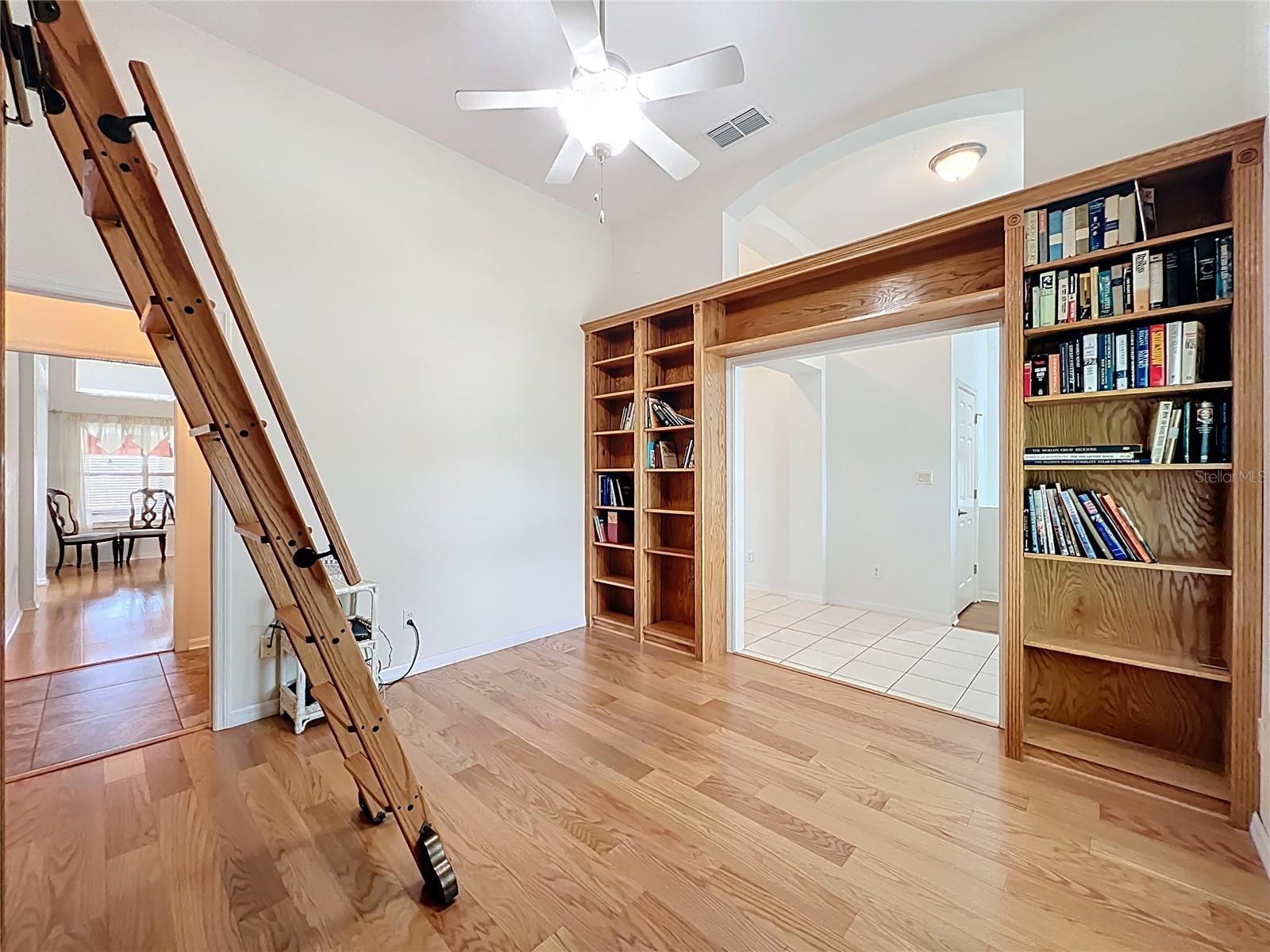 PLANTATION AT LEESBURG SAWGRASS VILLAGE - Residential