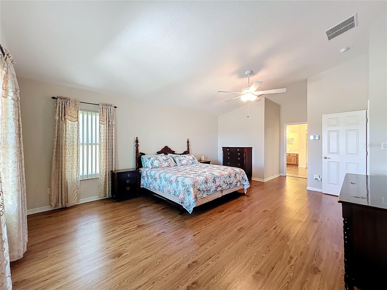 PLANTATION AT LEESBURG SAWGRASS VILLAGE - Residential