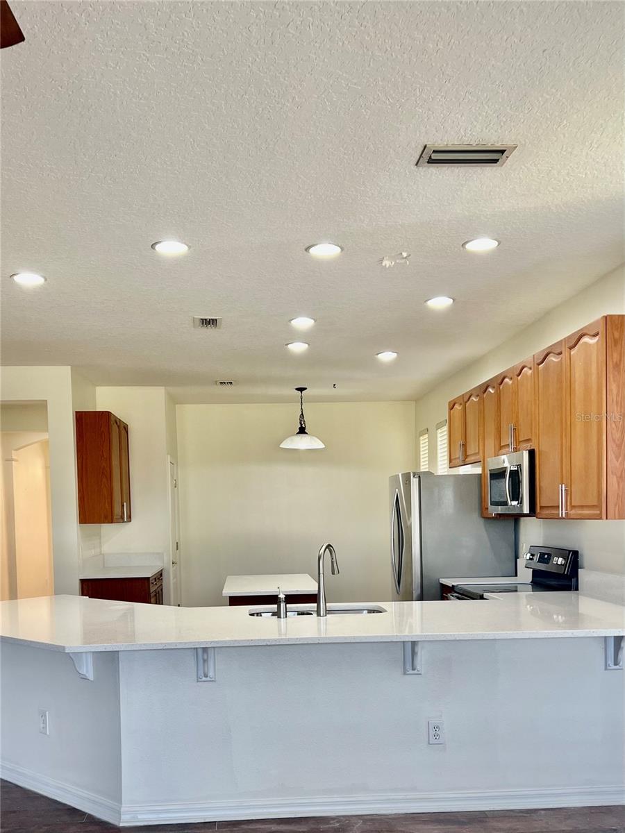 LAKES OF WINDERMERE - Residential Lease