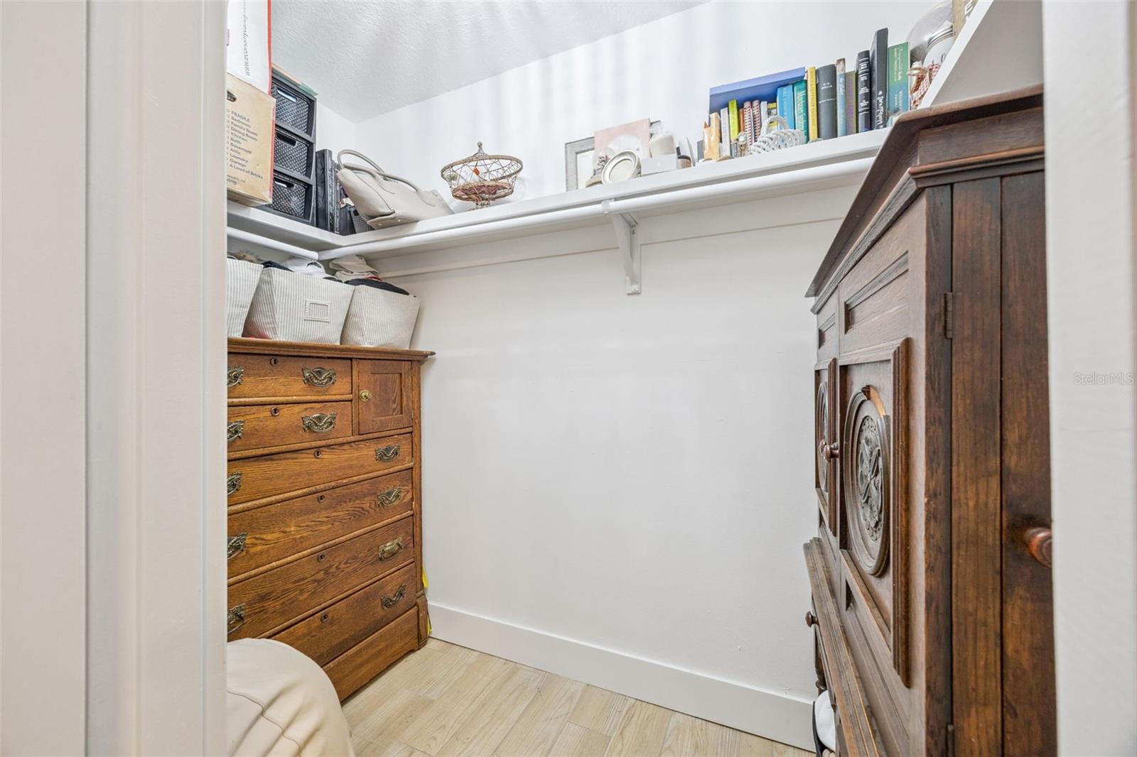 VILLAS DE LYON CONDO - Residential