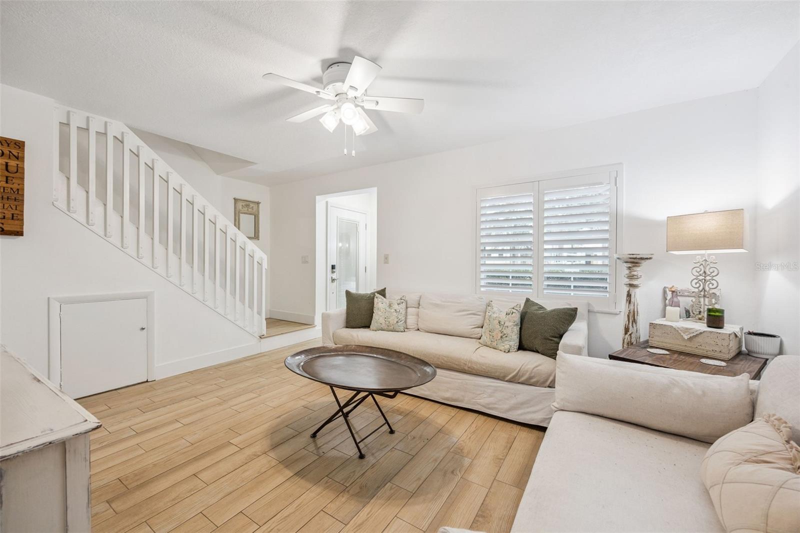 VILLAS DE LYON CONDO - Residential