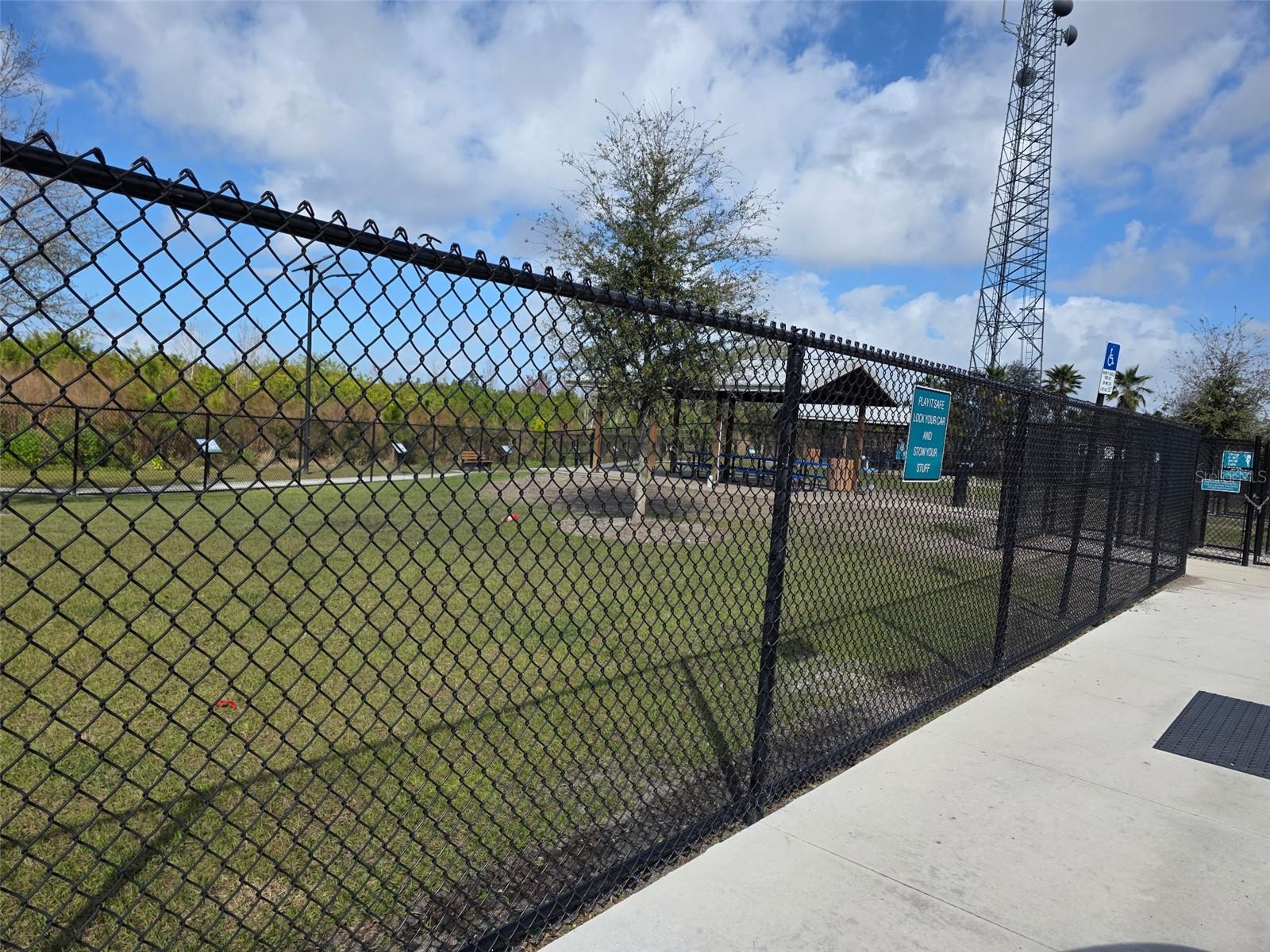 GRADY POINTE - Residential