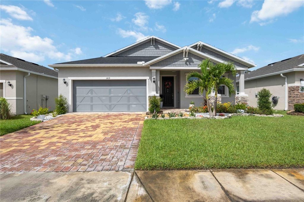 Photo of 3419 74th Avenue Circle E, Sarasota, FL 34243 (MLS # A4666713)