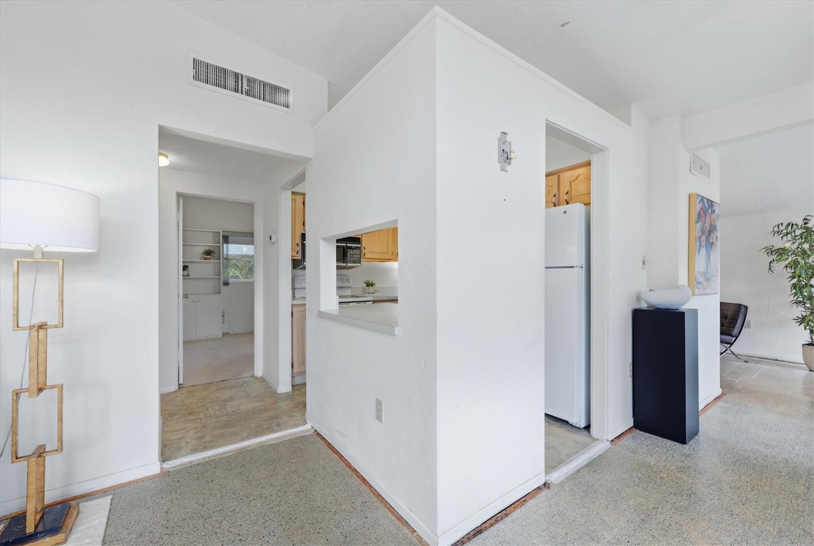 KENSINGTON PARK - Residential