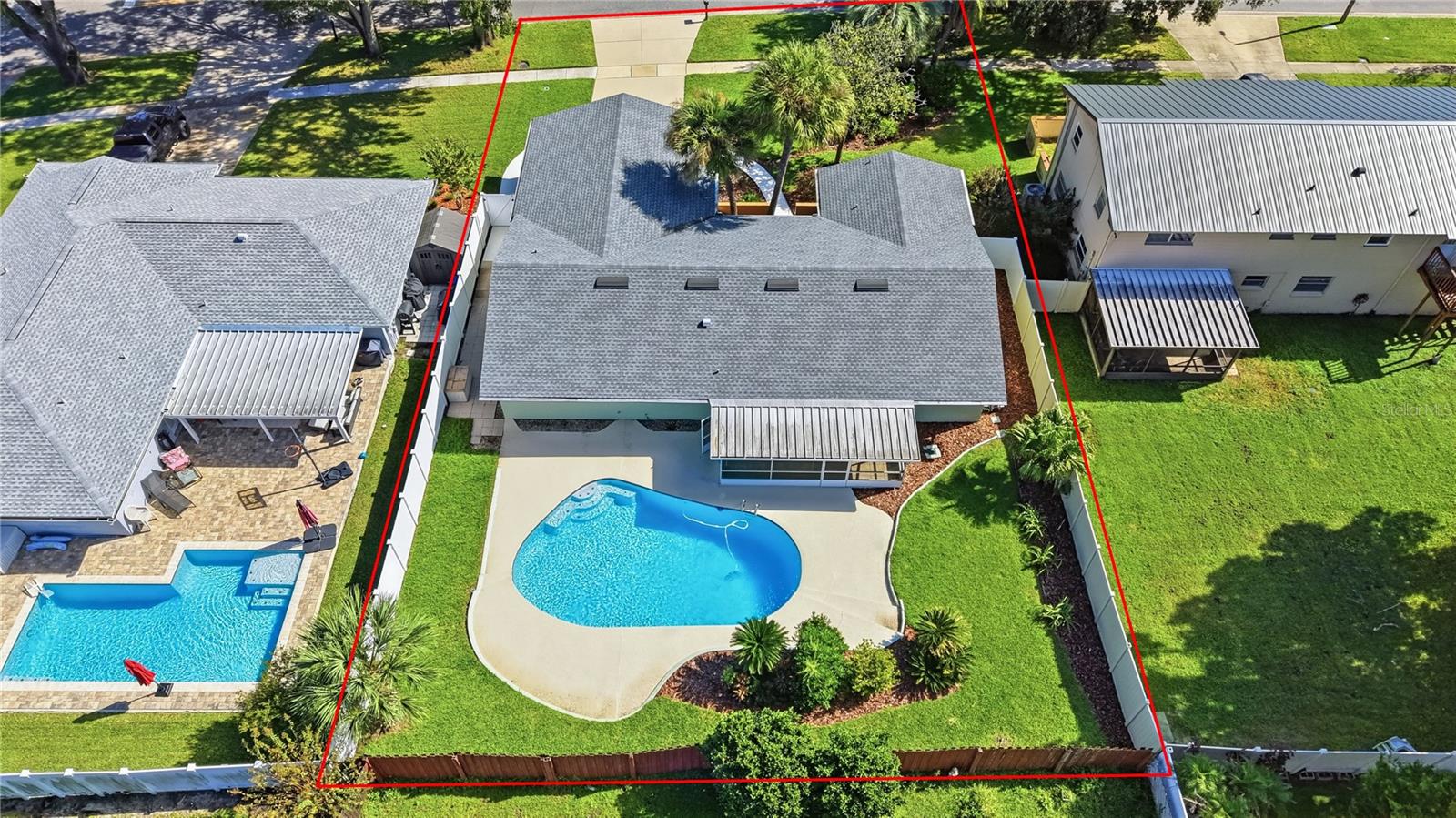 524 SPRING OAKS BOULEVARD