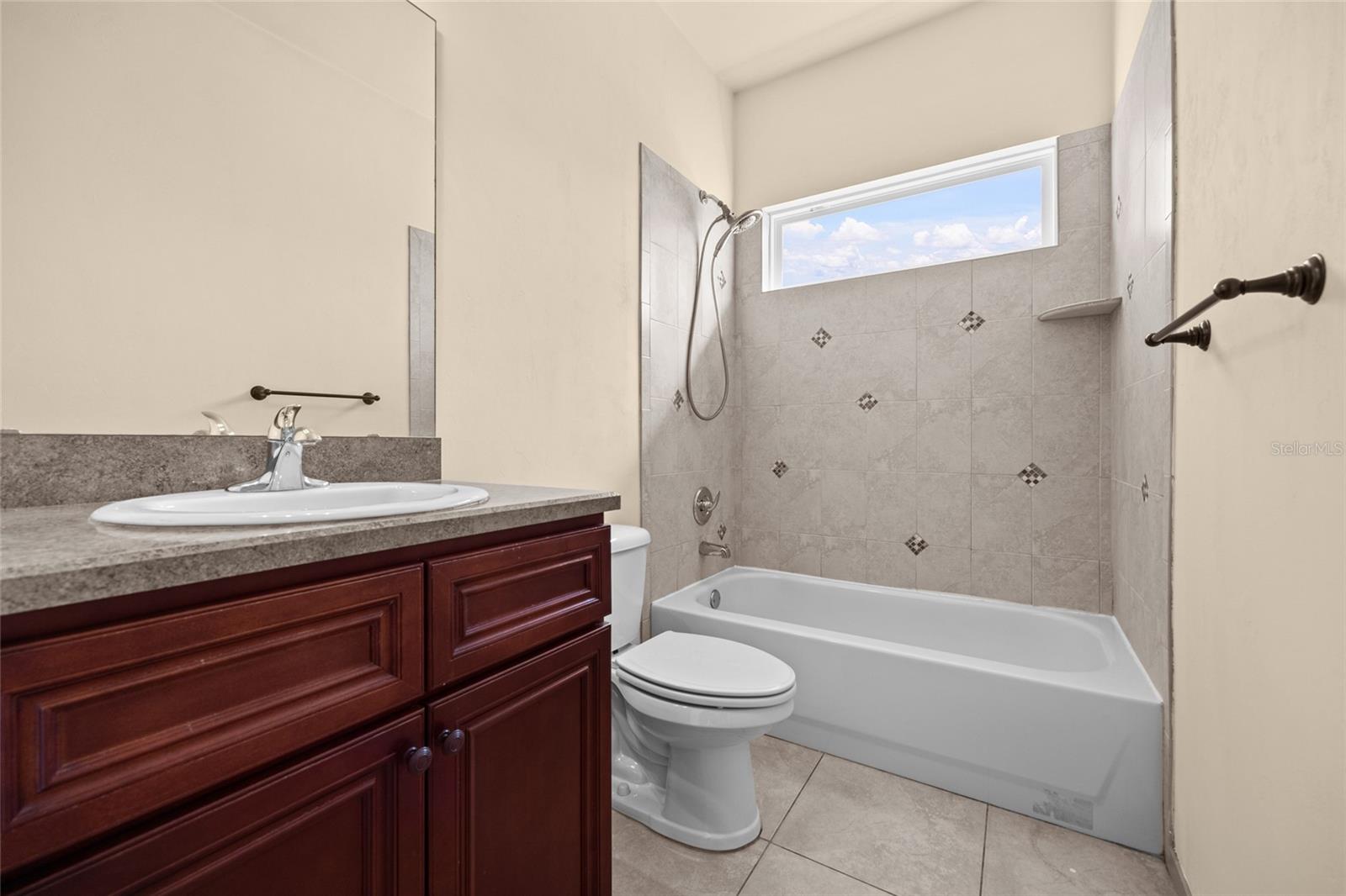 NEWBERRY OAKS PH 7 - Residential