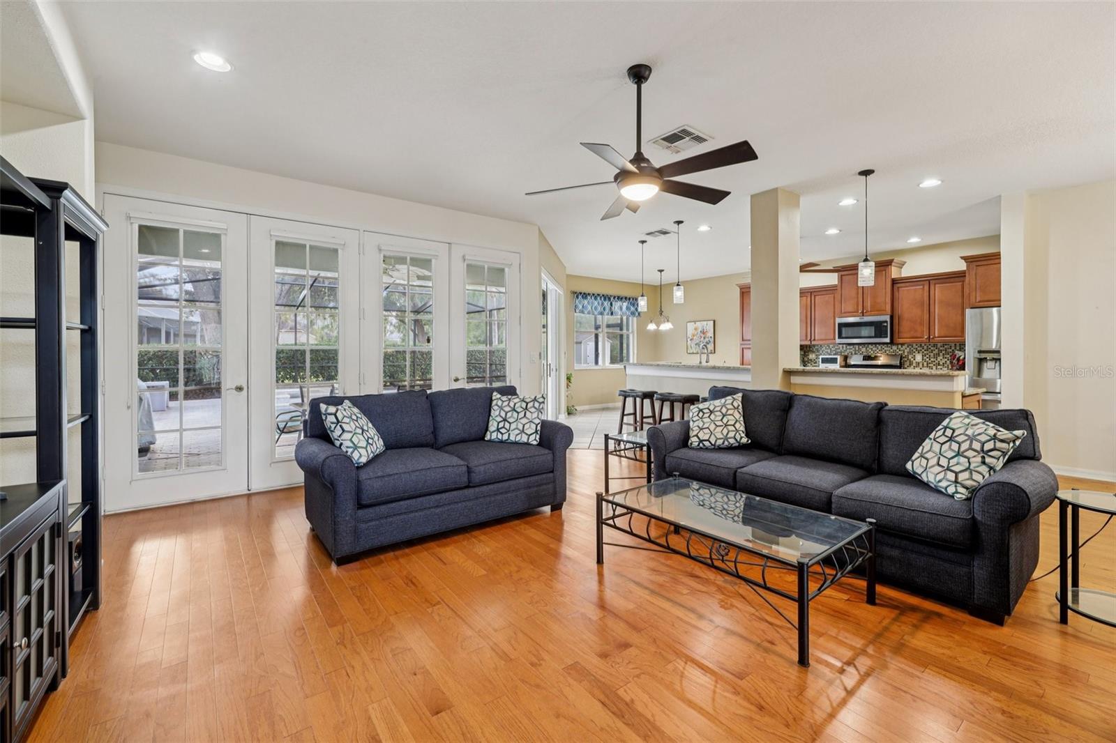 RIVERGLEN UNIT 6 PH 2 & U - Residential