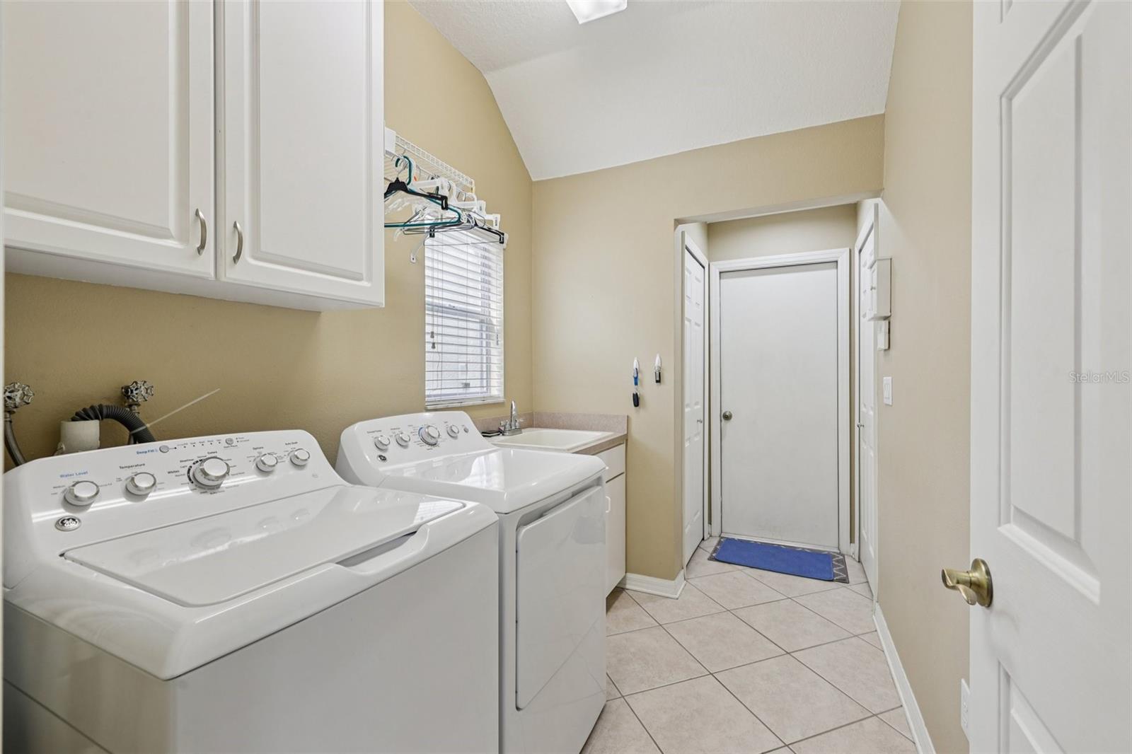 RIVERGLEN UNIT 6 PH 2 & U - Residential