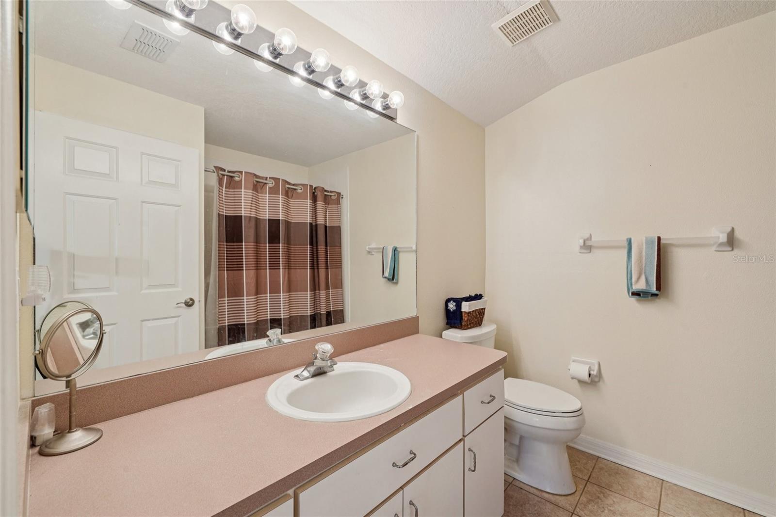 RIVERGLEN UNIT 6 PH 2 & U - Residential