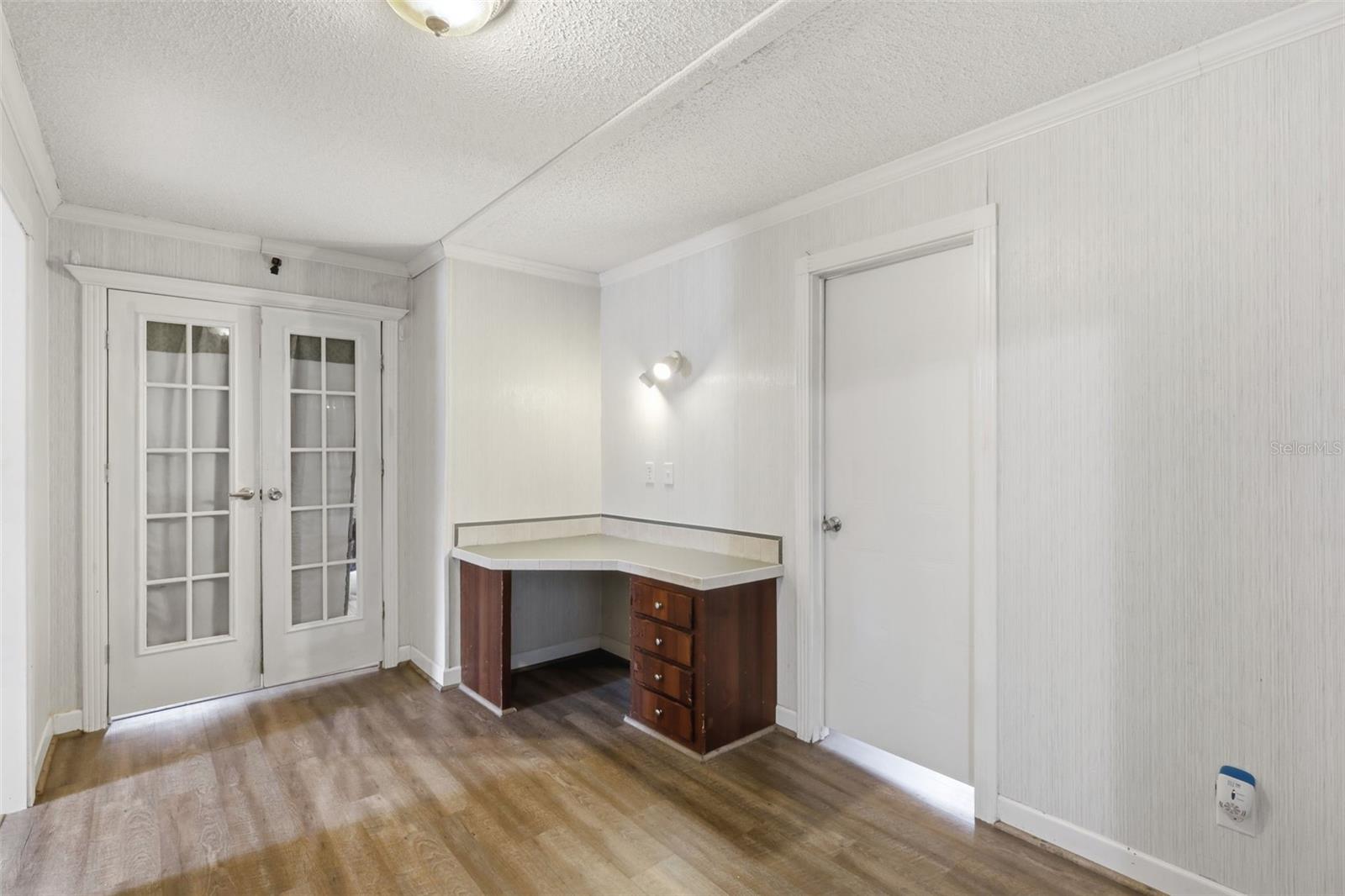 SUN COUNTRY ESTATE - Residential