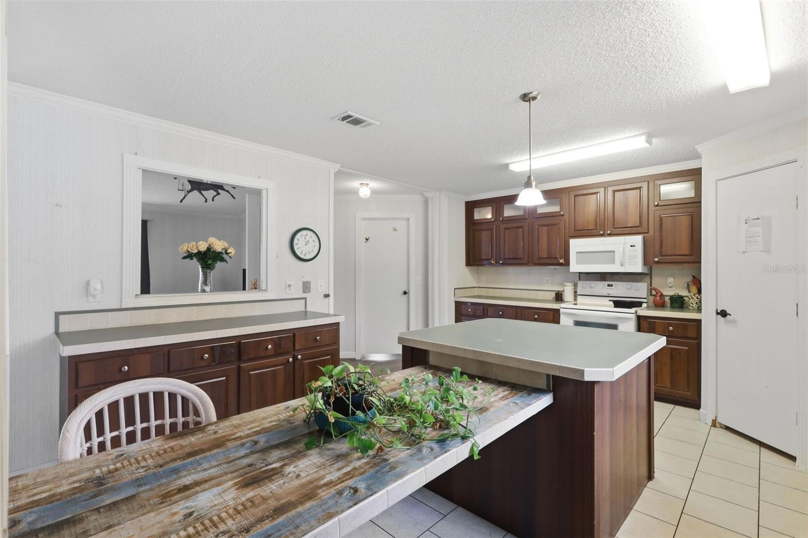 SUN COUNTRY ESTATE - Residential