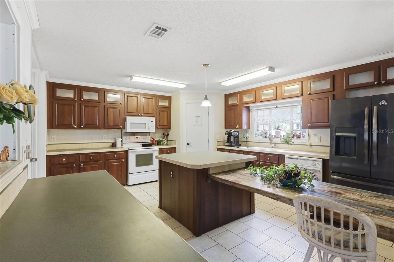 SUN COUNTRY ESTATE - Residential