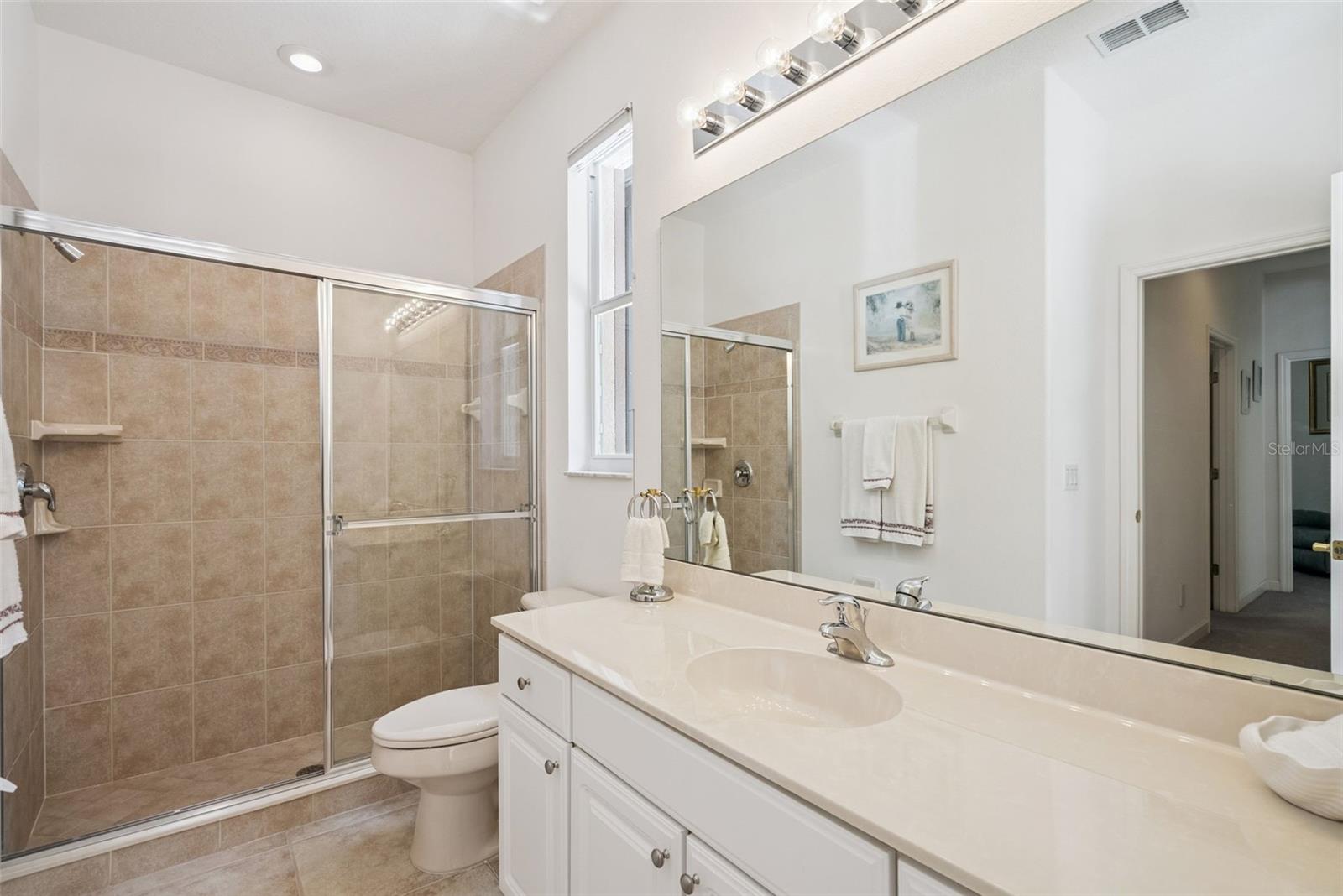 LAKE SHEEN RESERVE PH 01 48 43 - Residential