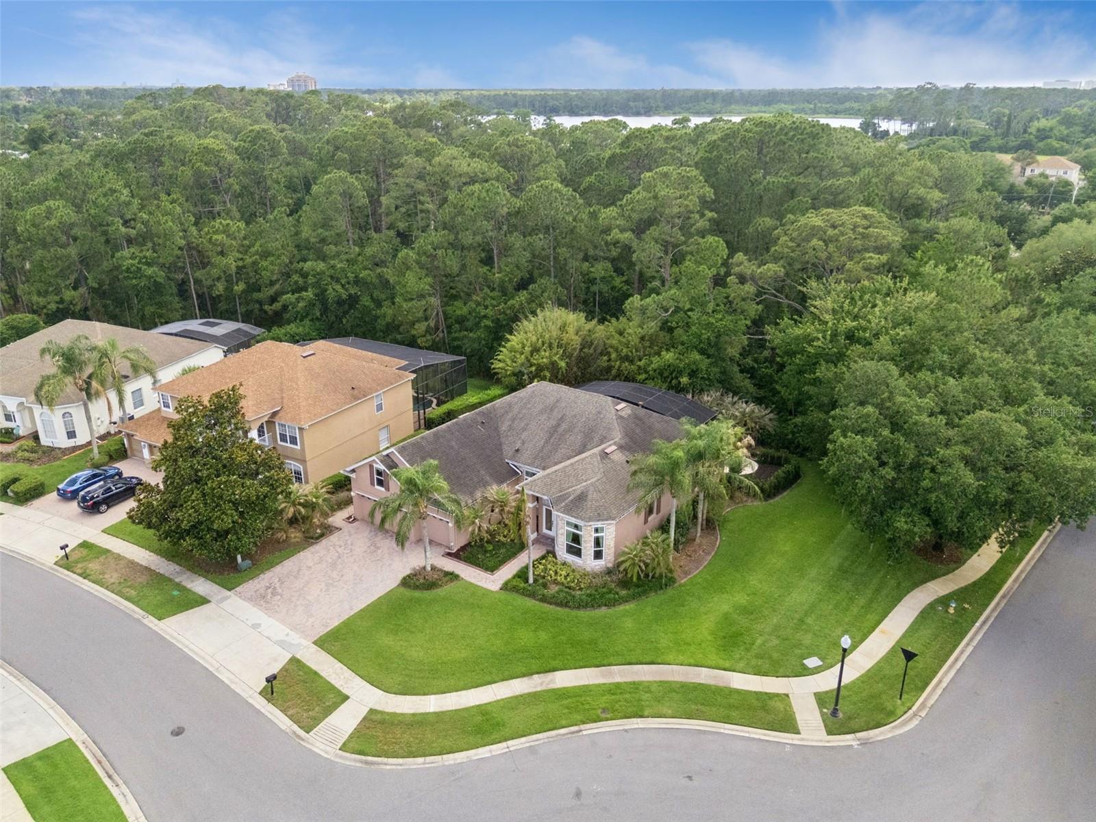 LAKE SHEEN RESERVE PH 01 48 43 - Residential