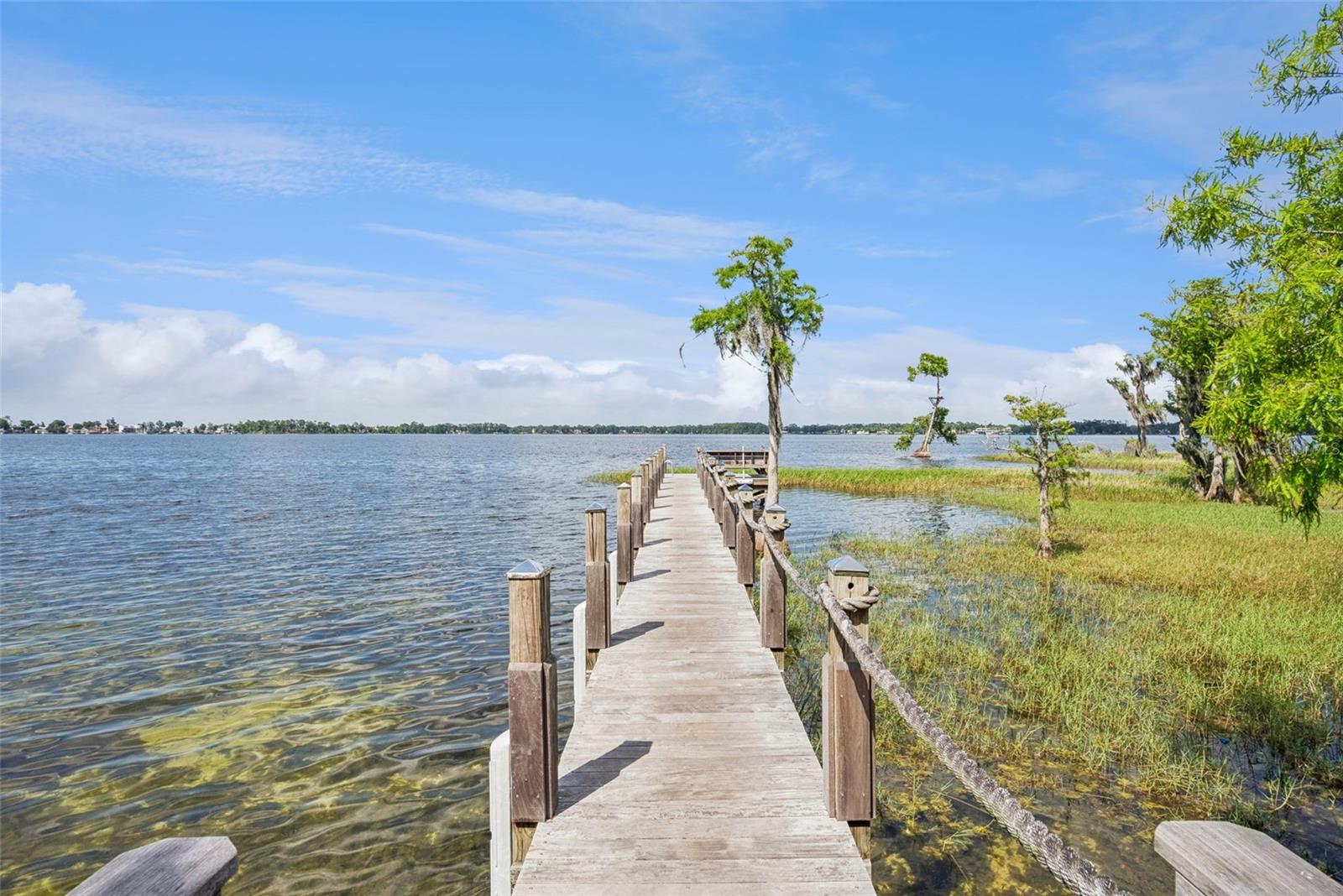LAKE SHEEN RESERVE PH 01 48 43 - Residential