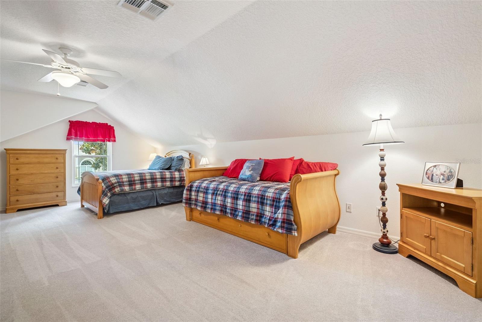 LAKE SHEEN RESERVE PH 01 48 43 - Residential