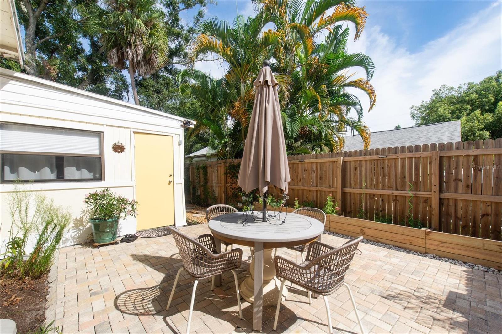 TANGERINE BUS CENTER SUB - Residential Lease