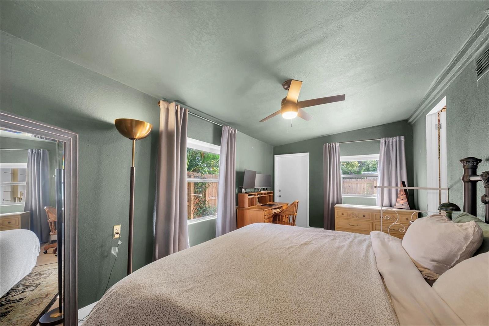 TANGERINE BUS CENTER SUB - Residential Lease