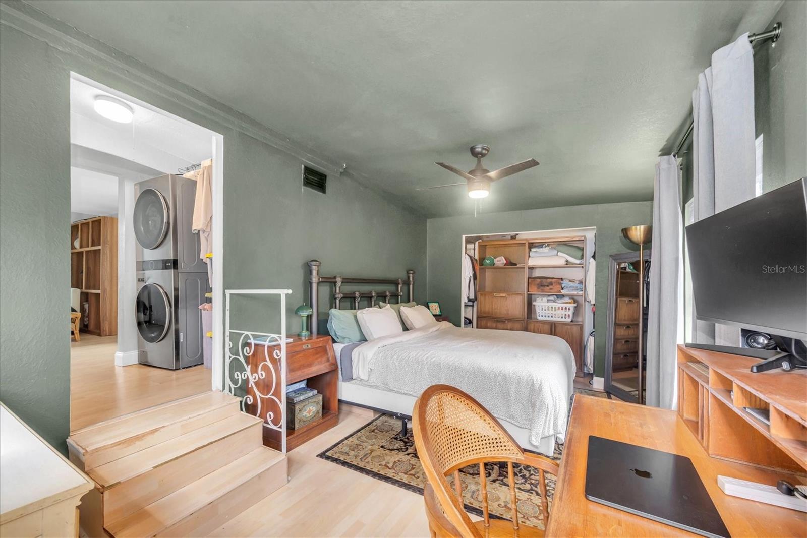 TANGERINE BUS CENTER SUB - Residential Lease
