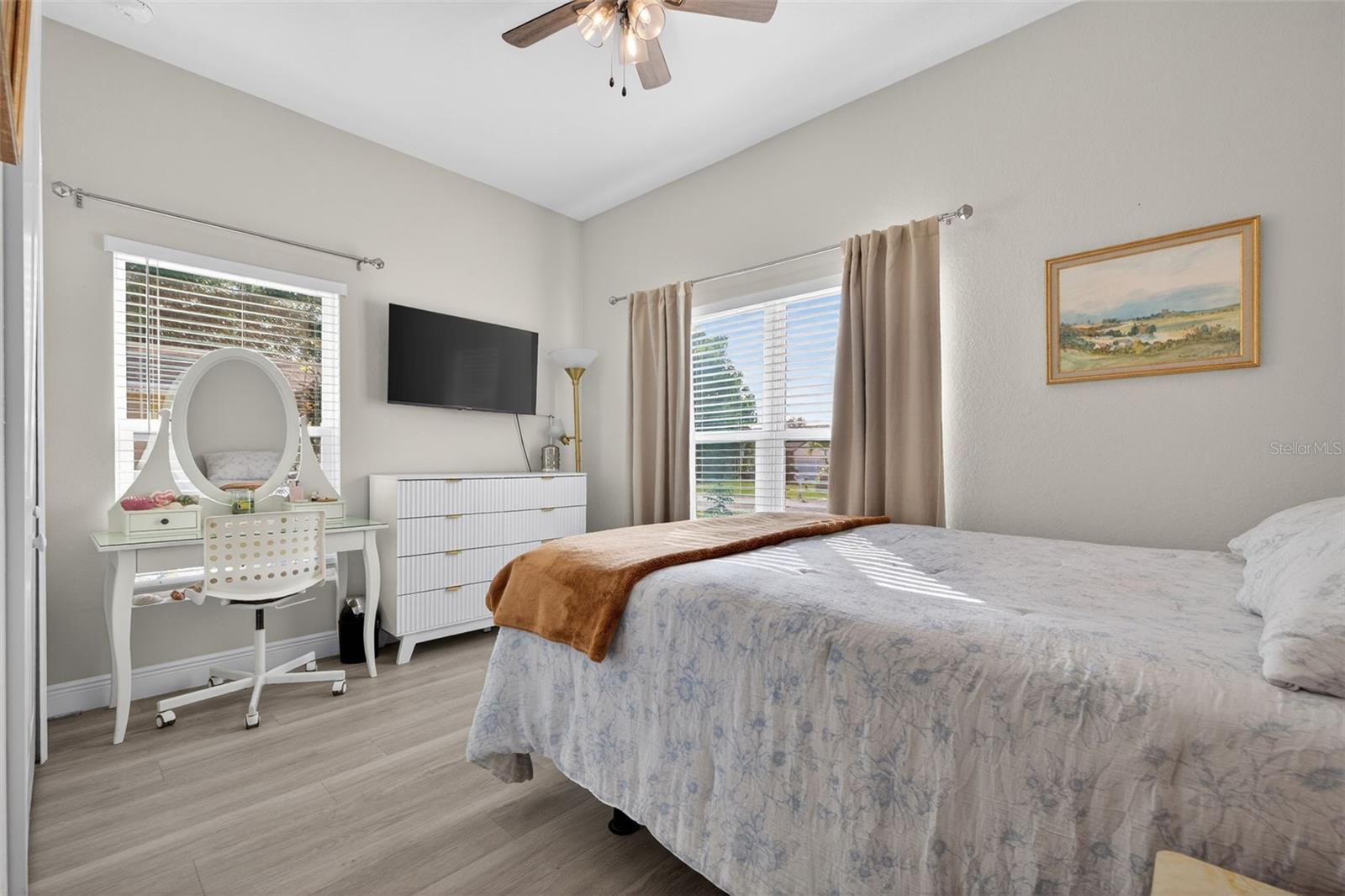 VICTORY HEIGHTS - Residential