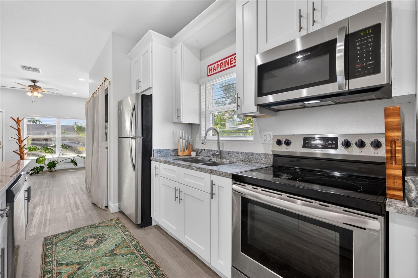 VICTORY HEIGHTS - Residential