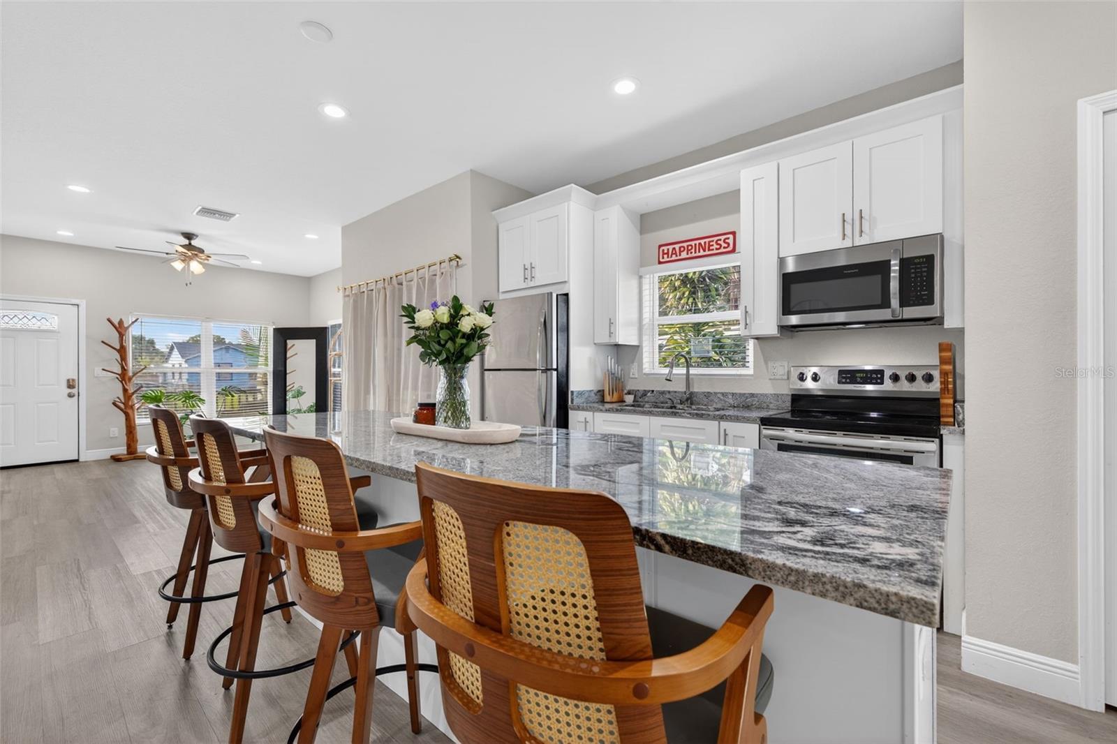 VICTORY HEIGHTS - Residential