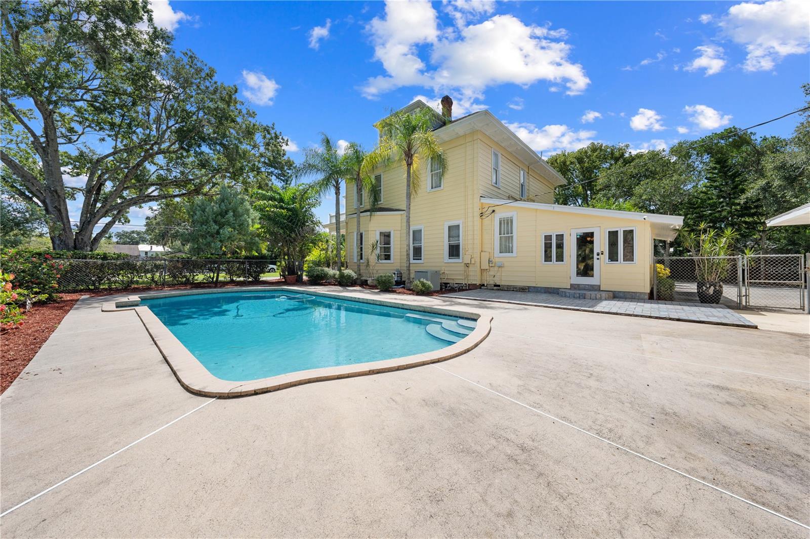 W A PATRICKS ADD - Residential