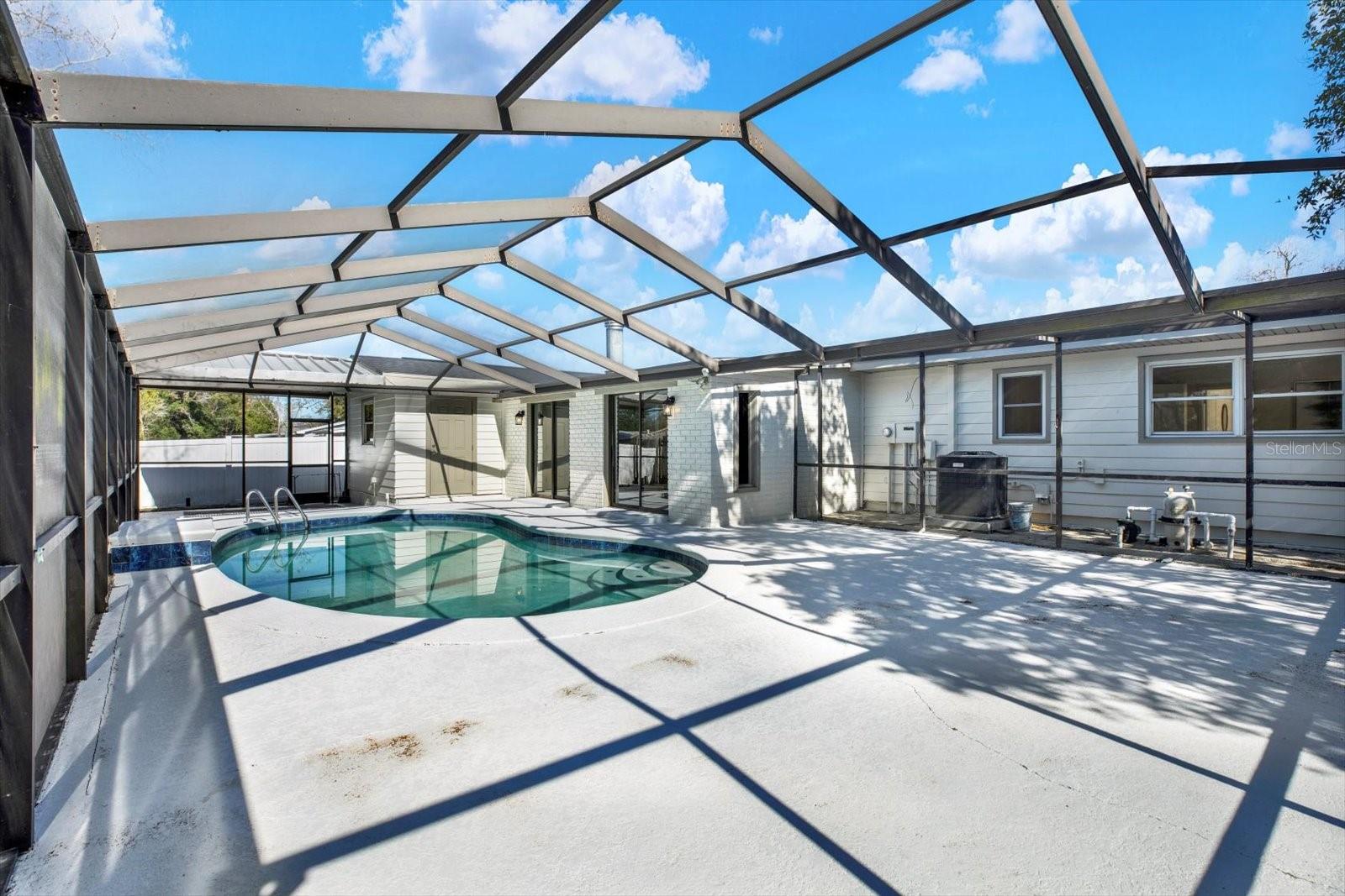 SPRING HILL UNIT 25 - Residential