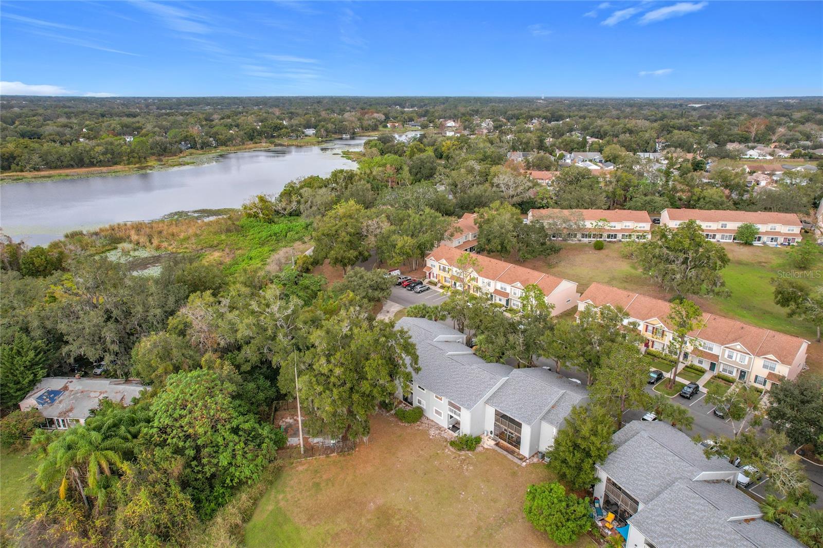 PLANTATION COVE CONDO PH 01 - Residential