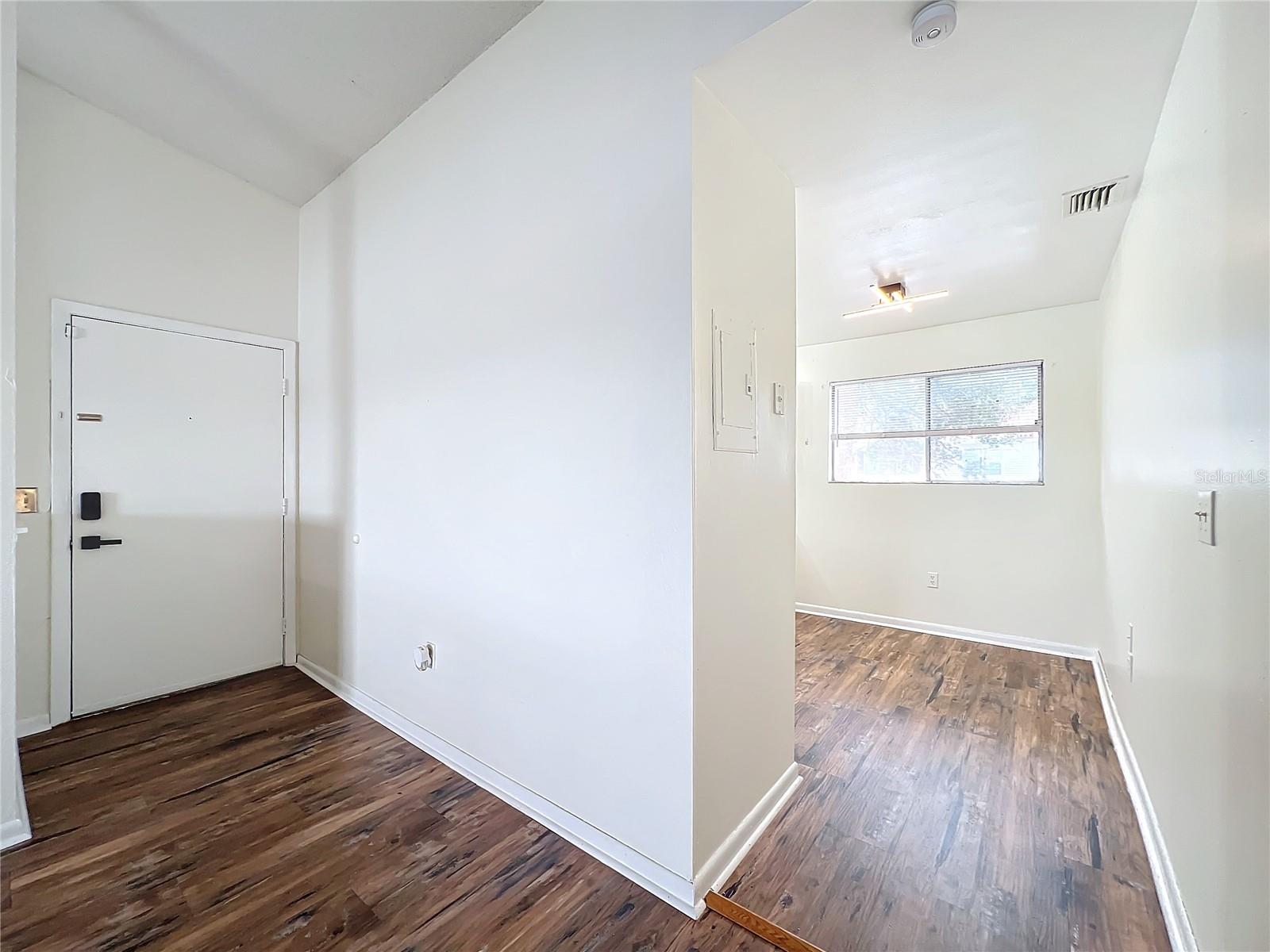 PLANTATION COVE CONDO PH 01 - Residential