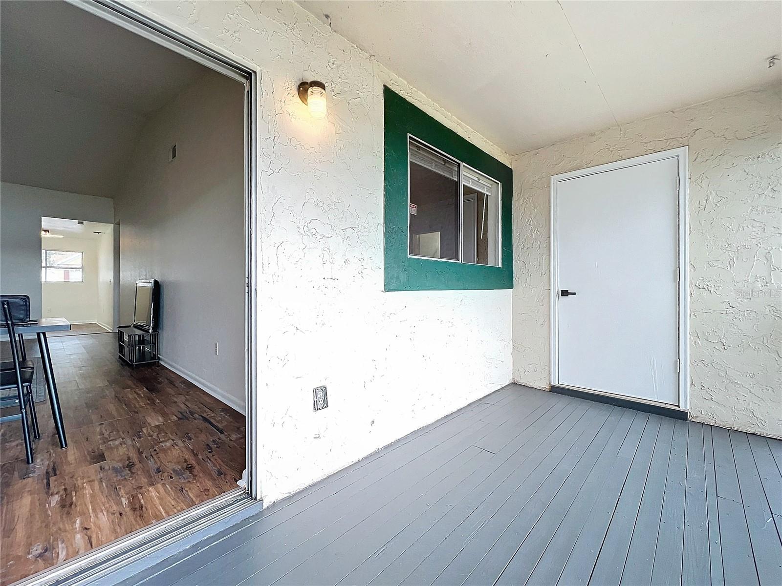 PLANTATION COVE CONDO PH 01 - Residential