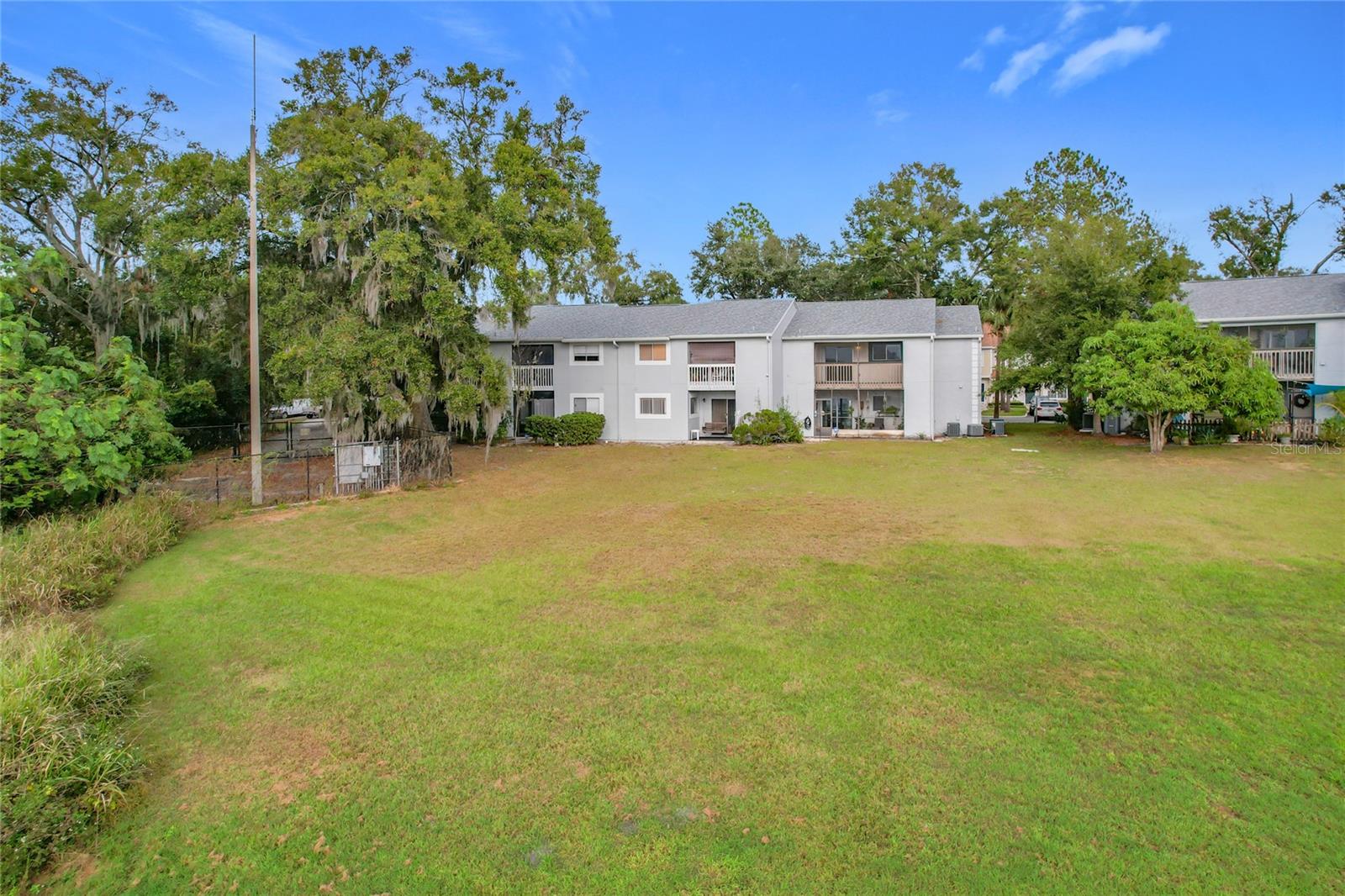 PLANTATION COVE CONDO PH 01 - Residential