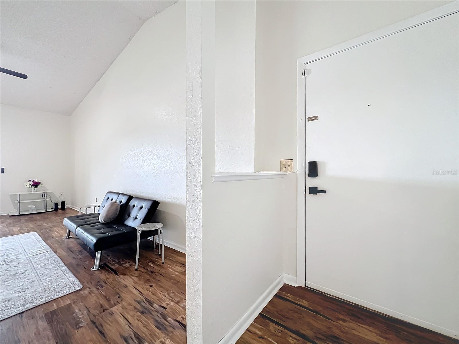 PLANTATION COVE CONDO PH 01 - Residential