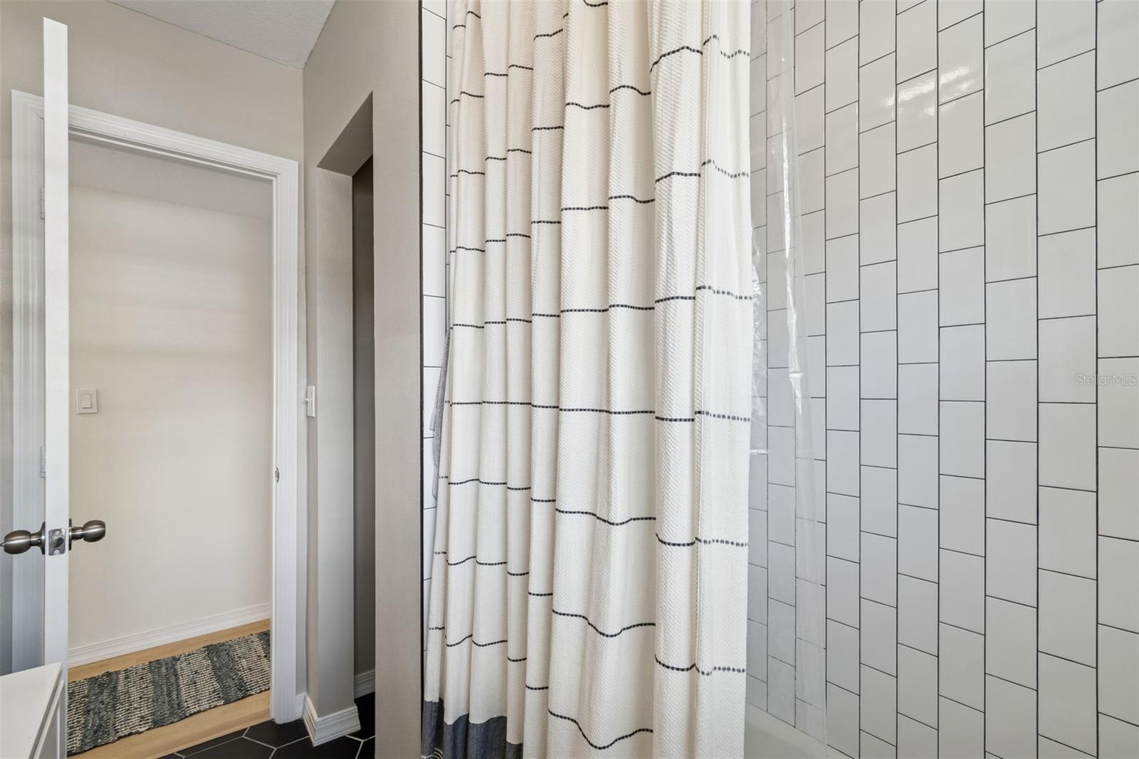 MARGARET ANNE SUB REVI - Residential