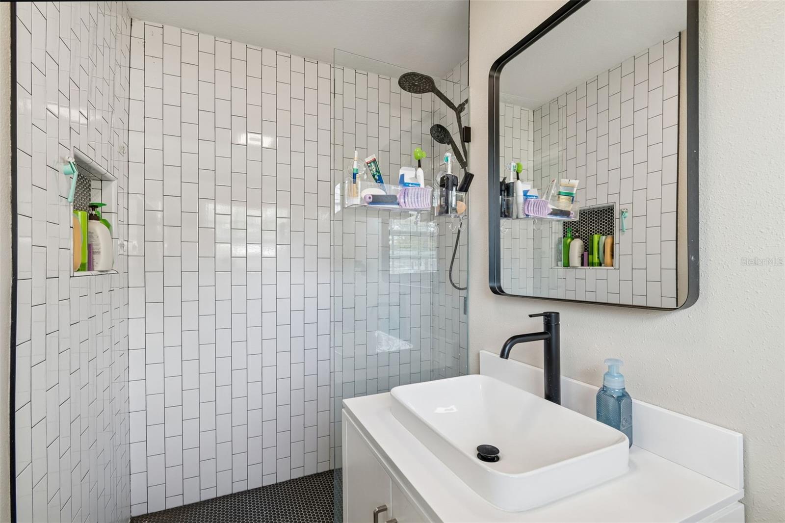 MARGARET ANNE SUB REVI - Residential