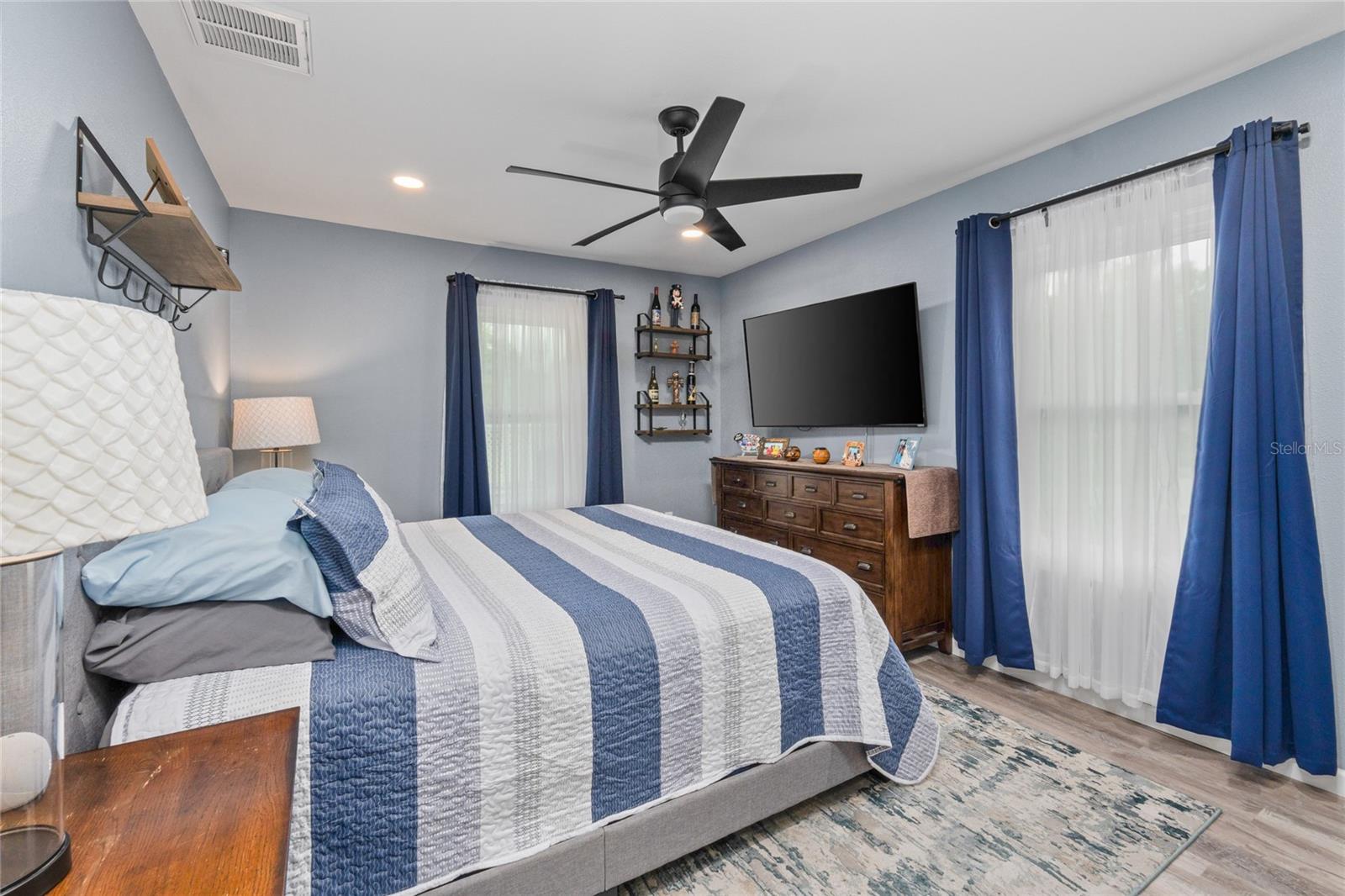 GNUOY PARK - Residential