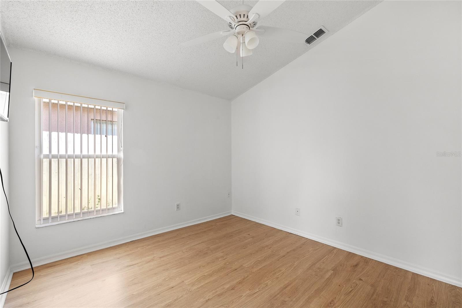 INDIAN POINT PH 6 - Residential