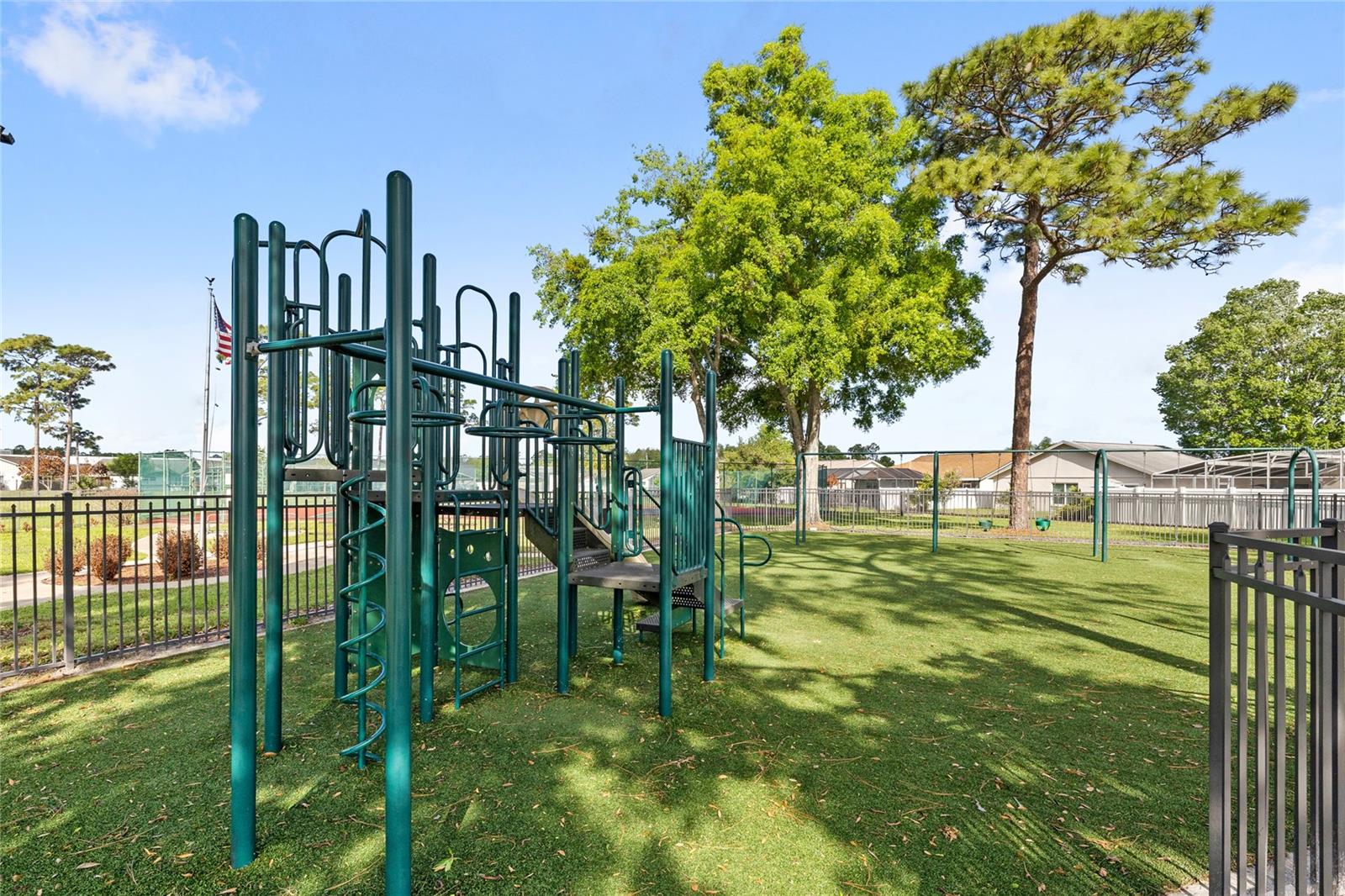 INDIAN POINT PH 6 - Residential